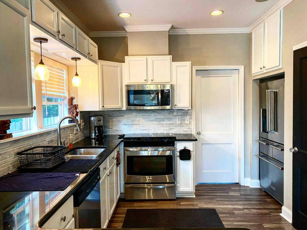 Homestay Atlanta Lounge In Midtown Atlanta