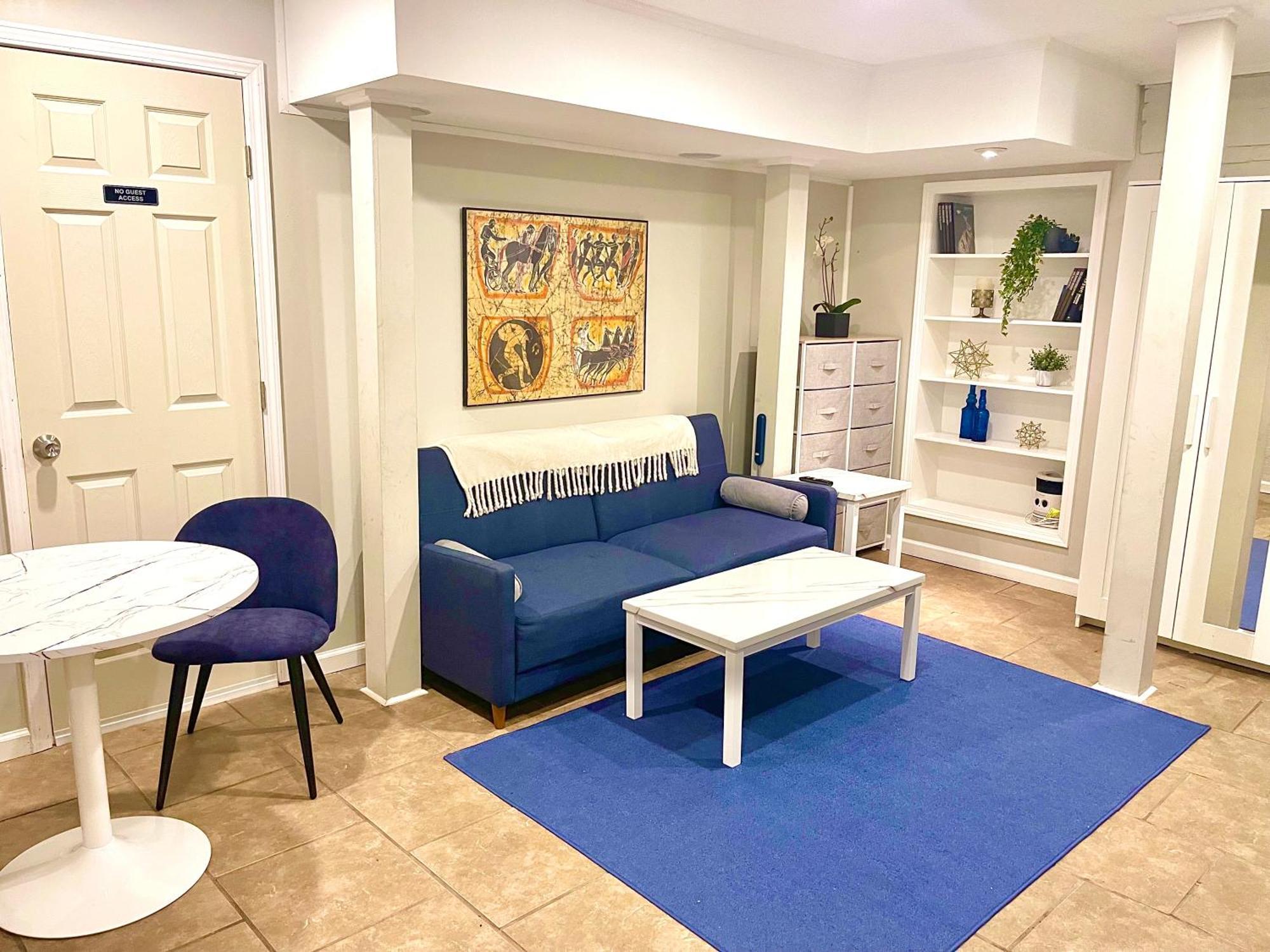 Homestay Atlanta Lounge In Midtown