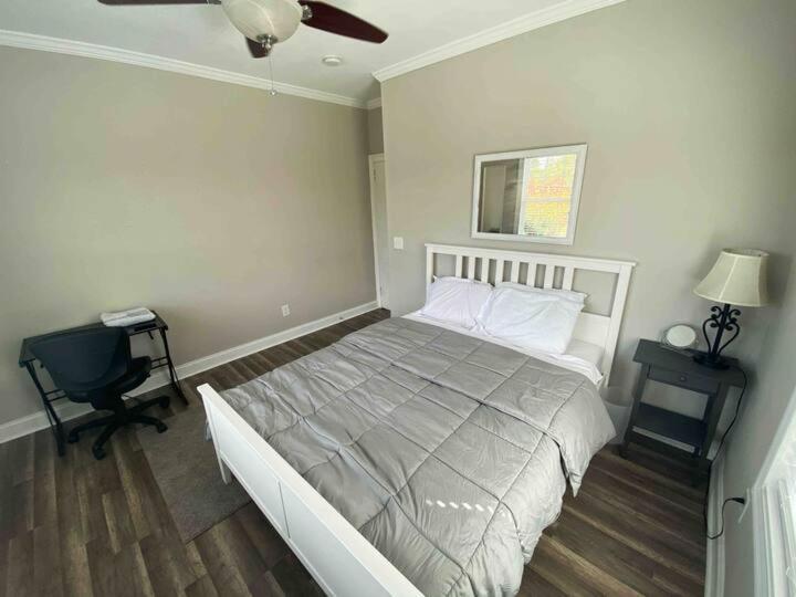 Homestay Atlanta Lounge In Midtown *